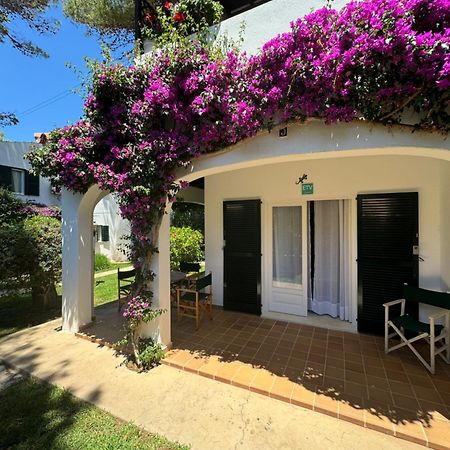 Apartment With Garden And Swimming And Beach Cala Blanca  Exterior foto