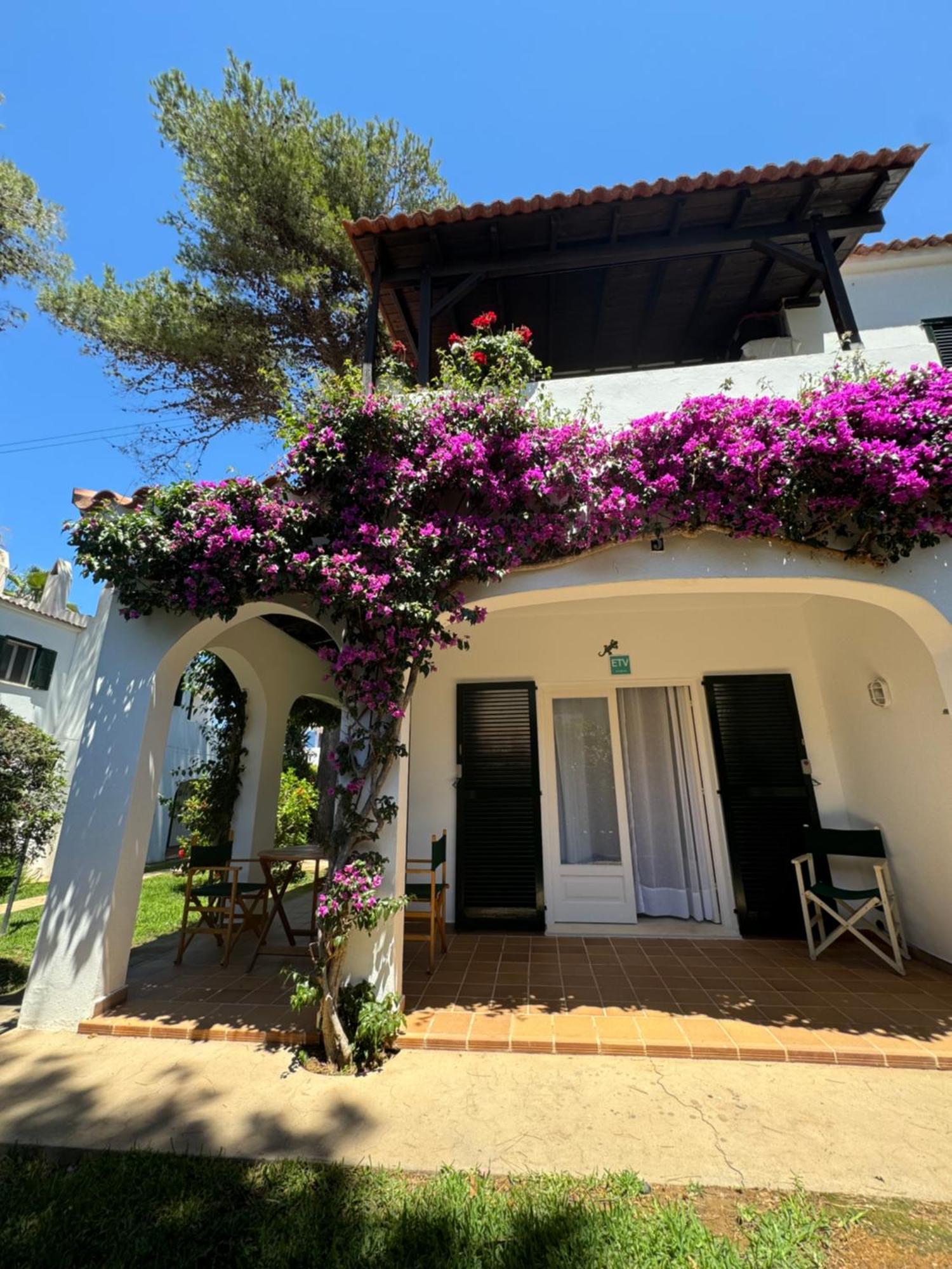 Apartment With Garden And Swimming And Beach Cala Blanca  Exterior foto